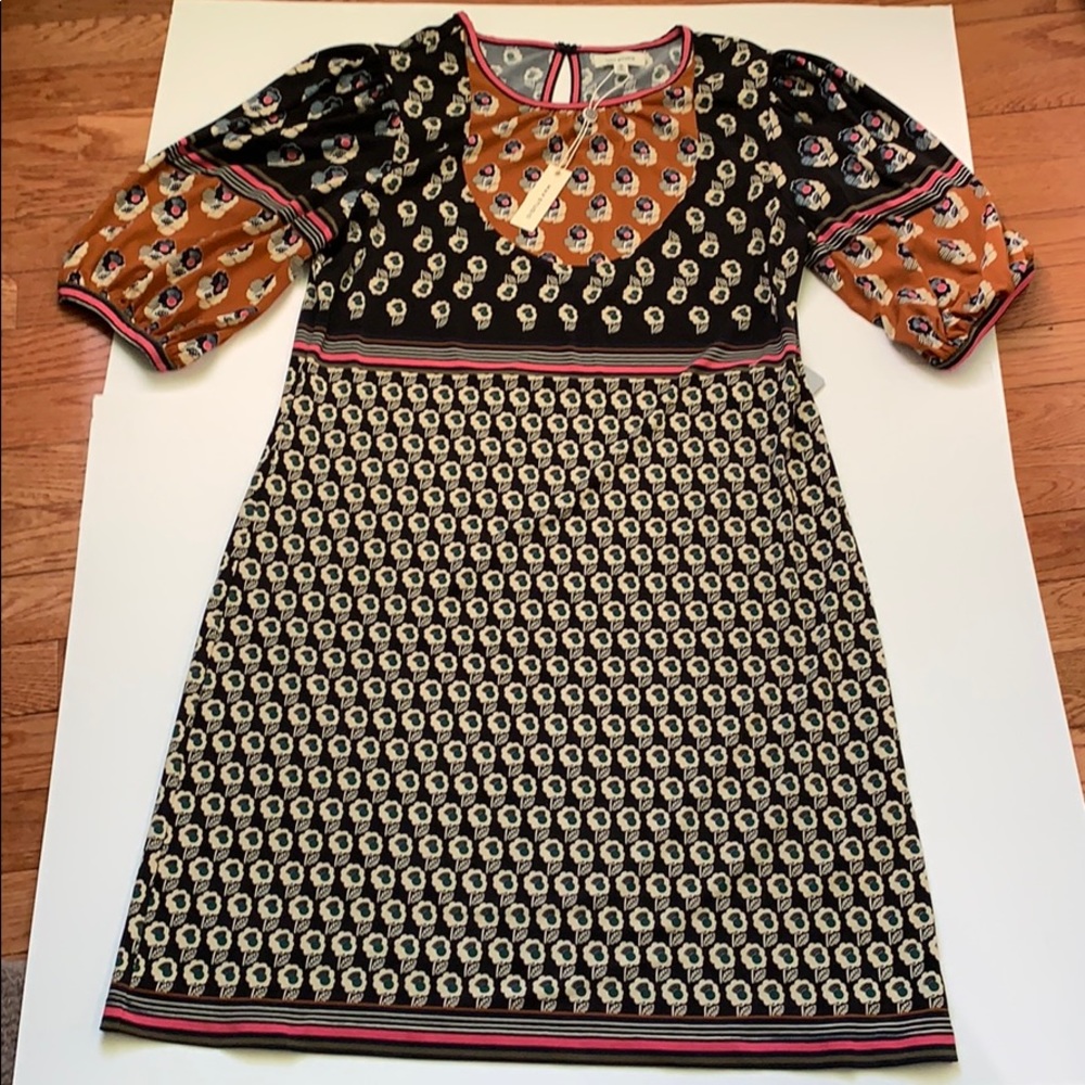Printed Dress - Picture 2 of 5
